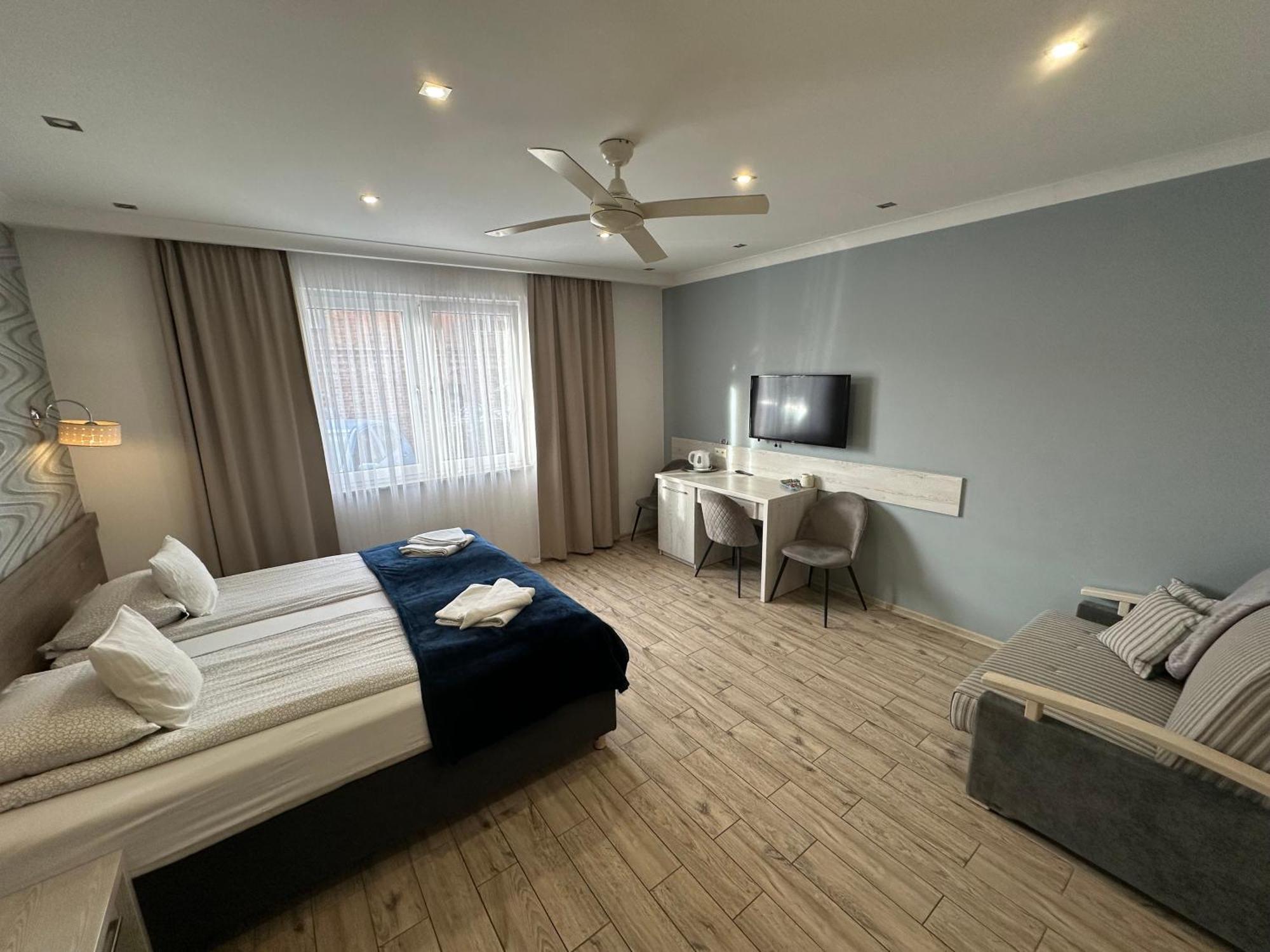 Maximus Hotell Ustka Exteriör bild