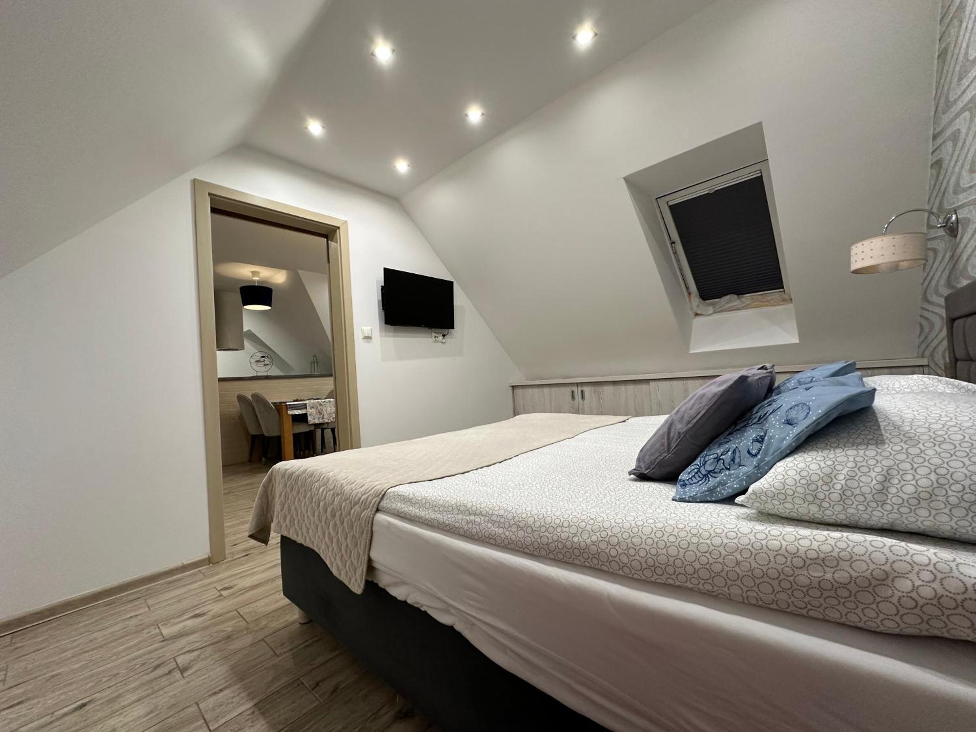 Maximus Hotell Ustka Exteriör bild