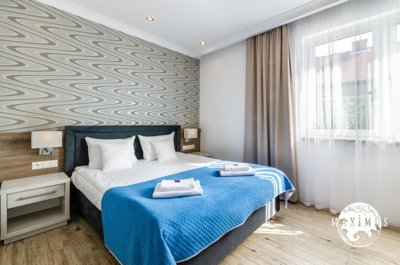 Maximus Hotell Ustka Exteriör bild